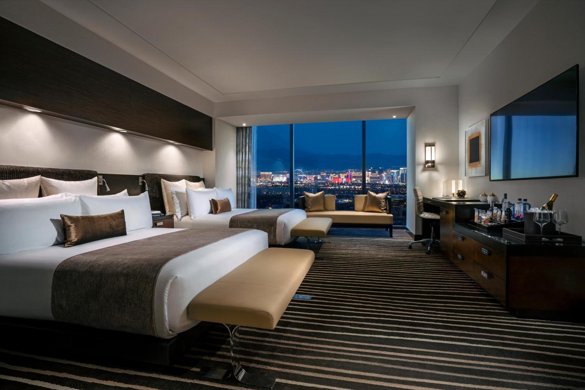 Luxury Room - City View Two Queen,1543084420:JPEG